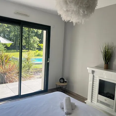 Villa Le Jardin D'eden : Superbe Face A La Foret *